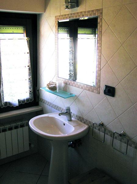Albergo Le 2 Rose 산세베리노마르케 객실 사진