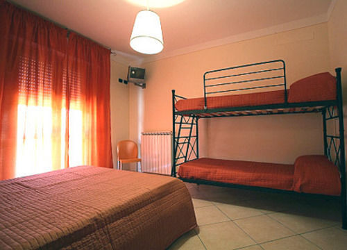 Albergo Le 2 Rose 산세베리노마르케 외부 사진