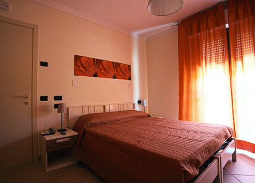 Albergo Le 2 Rose 산세베리노마르케 외부 사진