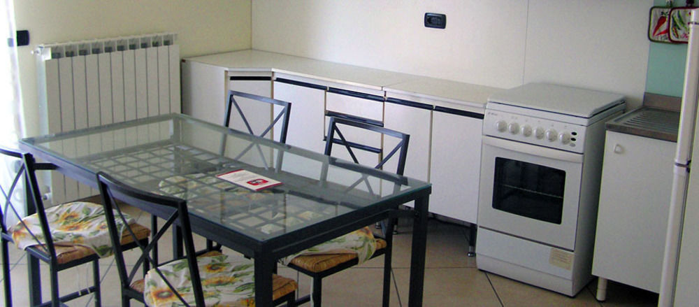 Albergo Le 2 Rose 산세베리노마르케 외부 사진